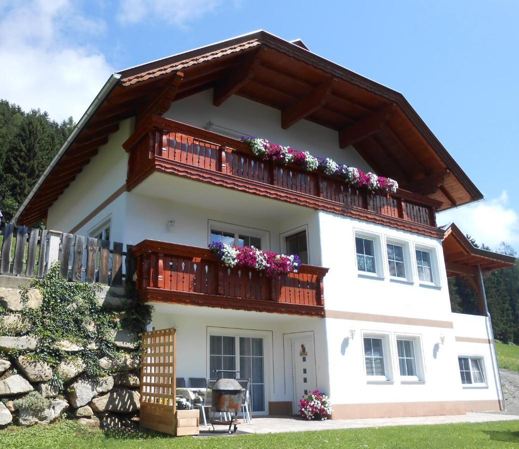 Ferienwohnung Michaela Flattach Exterior photo
